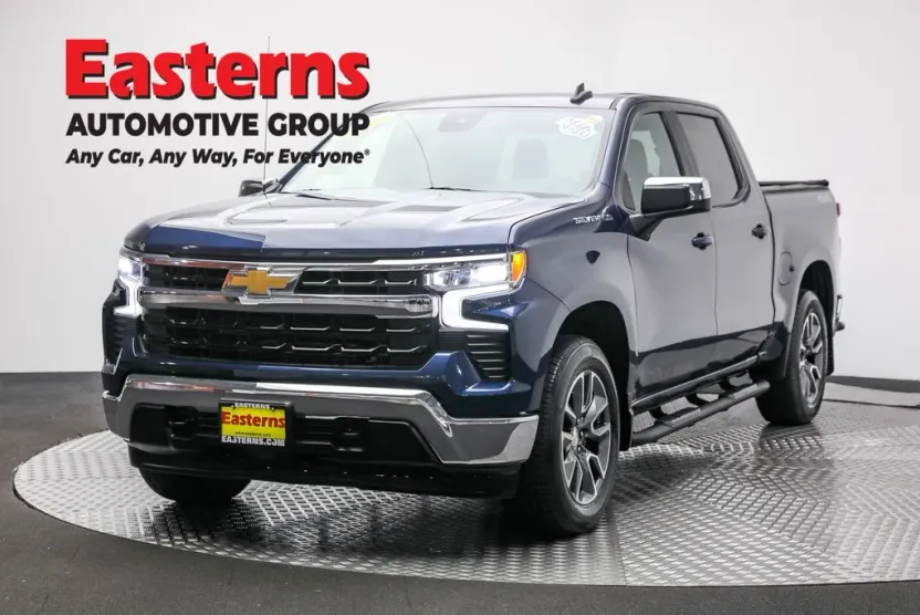 2022 Chevrolet Silverado 1500 LT photo 1