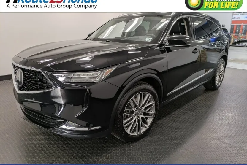 2022 Acura MDX SH-AWD Advance photo 1