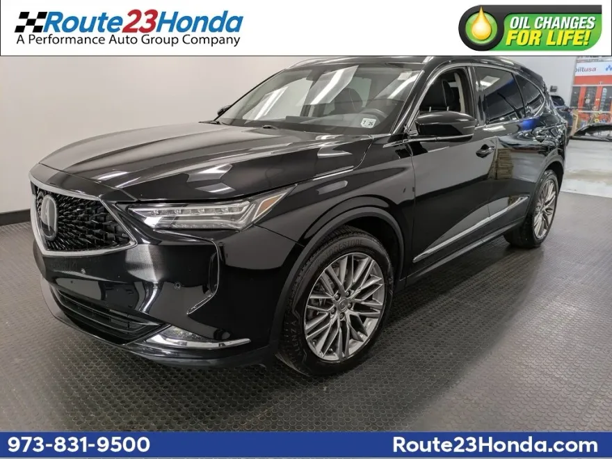 2022 Acura MDX SH-AWD Advance photo 1