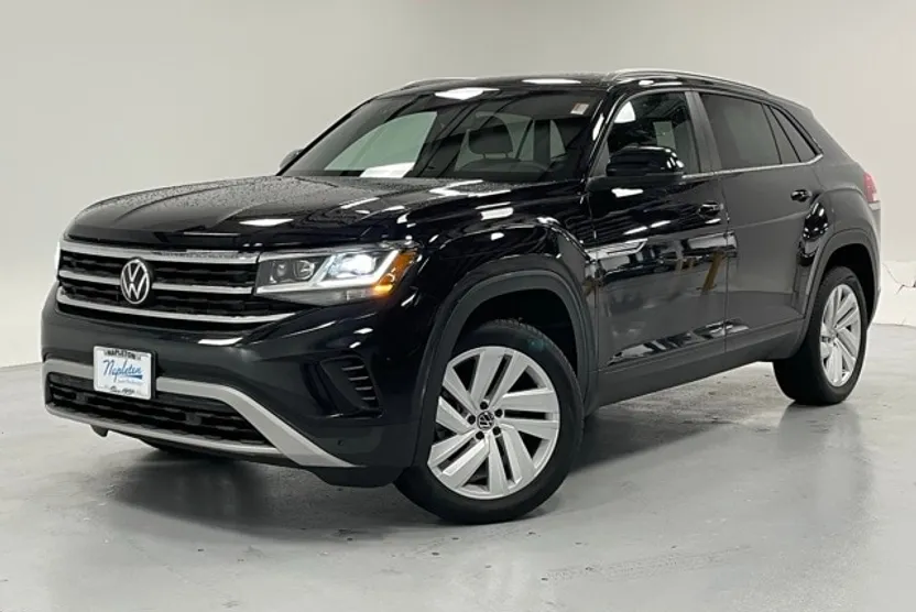2023 Volkswagen Atlas Cross Sport V6 SE Technology photo 1