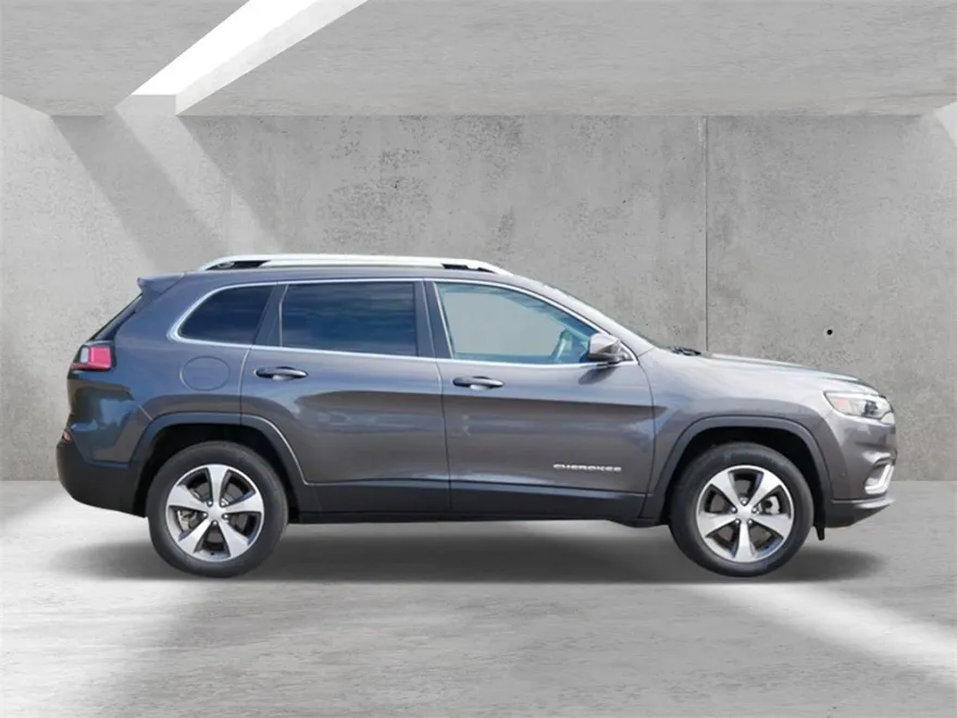 2021 Jeep Cherokee Limited photo 1
