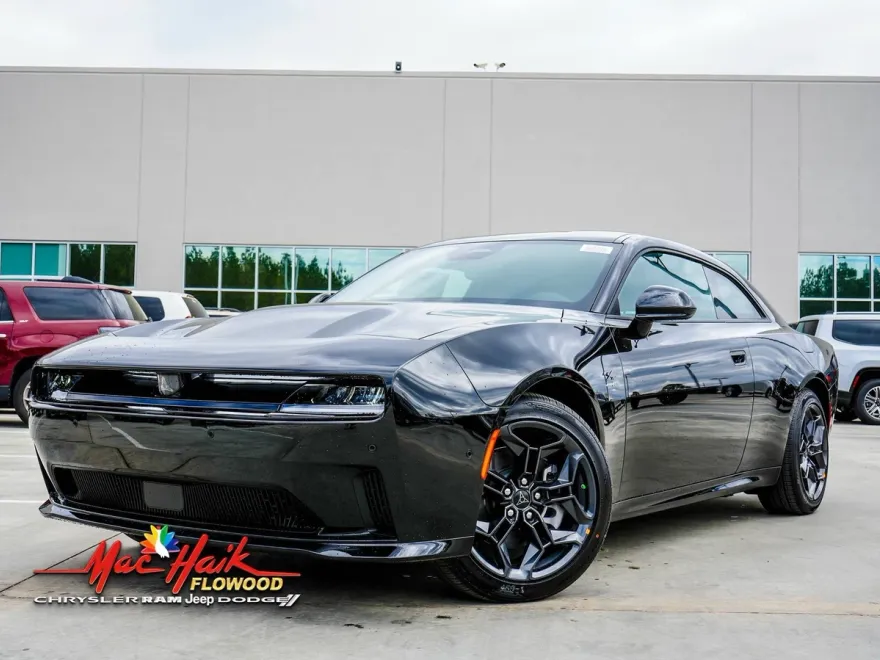 2025 Dodge Charger R/T photo 1