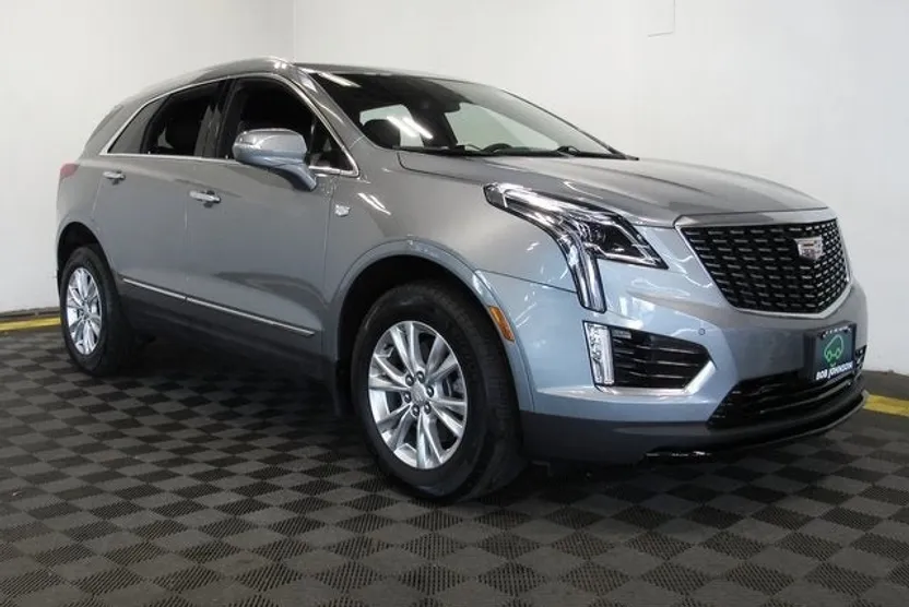 2023 Cadillac XT5 Luxury photo 1
