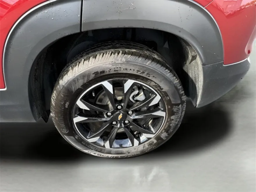 2023 Chevrolet Trailblazer LT photo 1