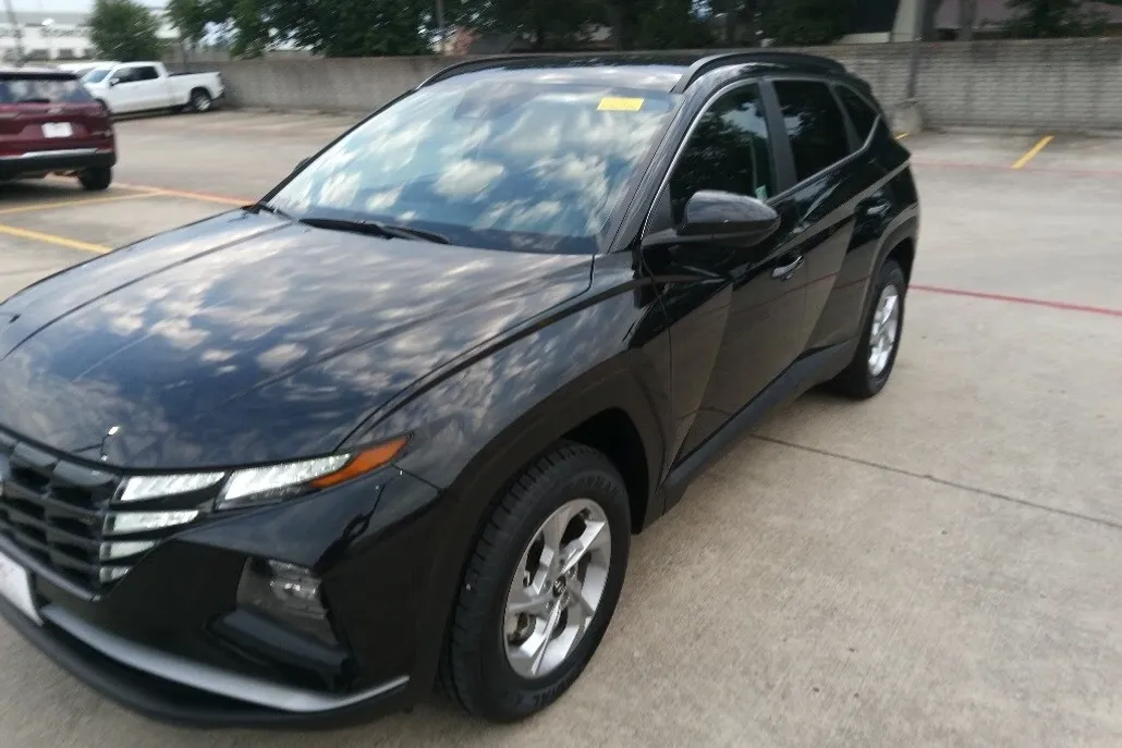 2024 Hyundai Tucson SEL photo 1