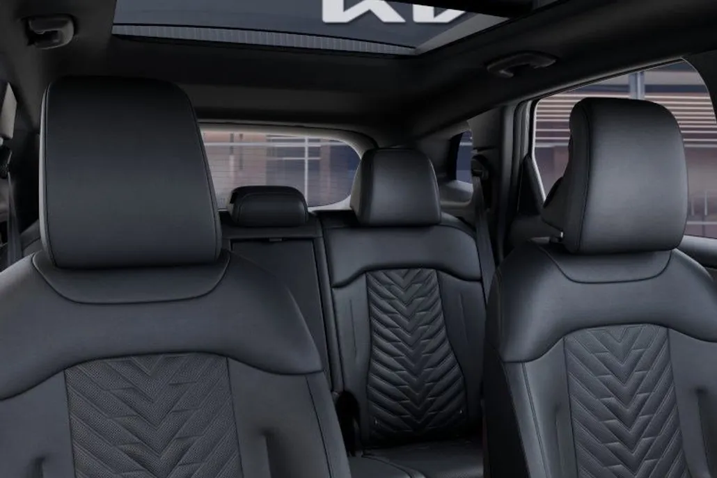 2026 Kia Sportage X-Line photo 1
