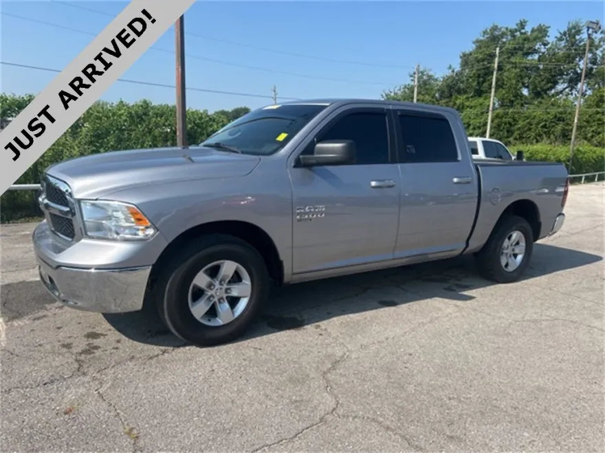 2021 Ram 1500 Classic SLT photo 1