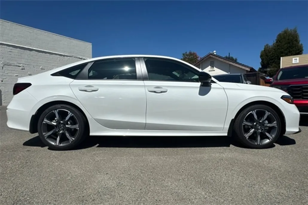 2026 Honda Civic Hybrid Sport Touring photo 1