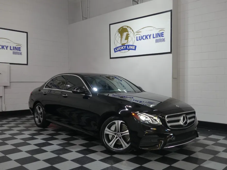 2020 Mercedes Benz E 350 4MATIC photo 1