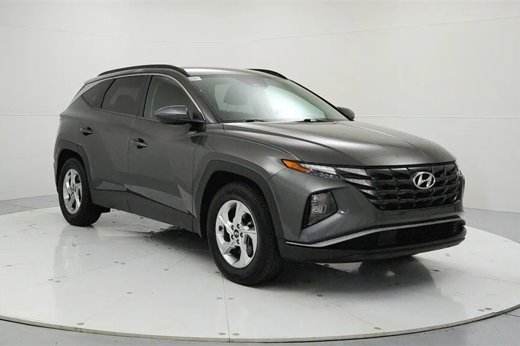 2022 Hyundai Tucson SEL photo 1