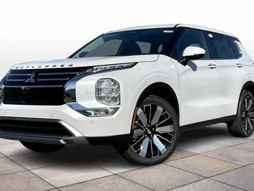 2025 Mitsubishi Outlander SE S-AWC photo 1
