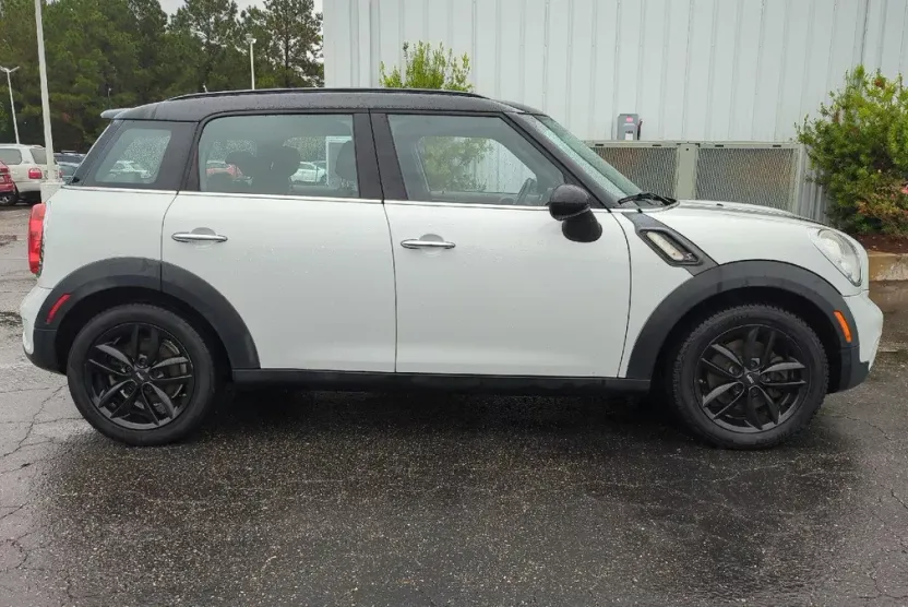 2015 Mini Countryman S photo 1