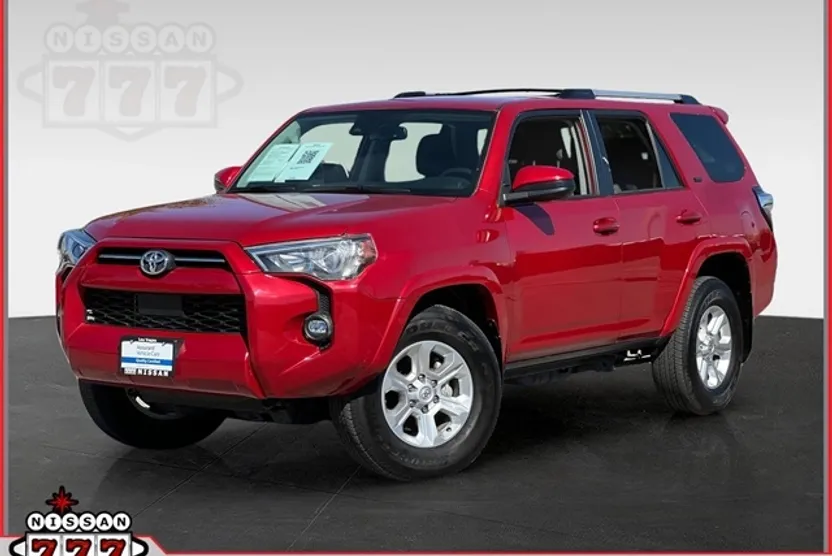 2023 Toyota 4Runner SR5 photo 1