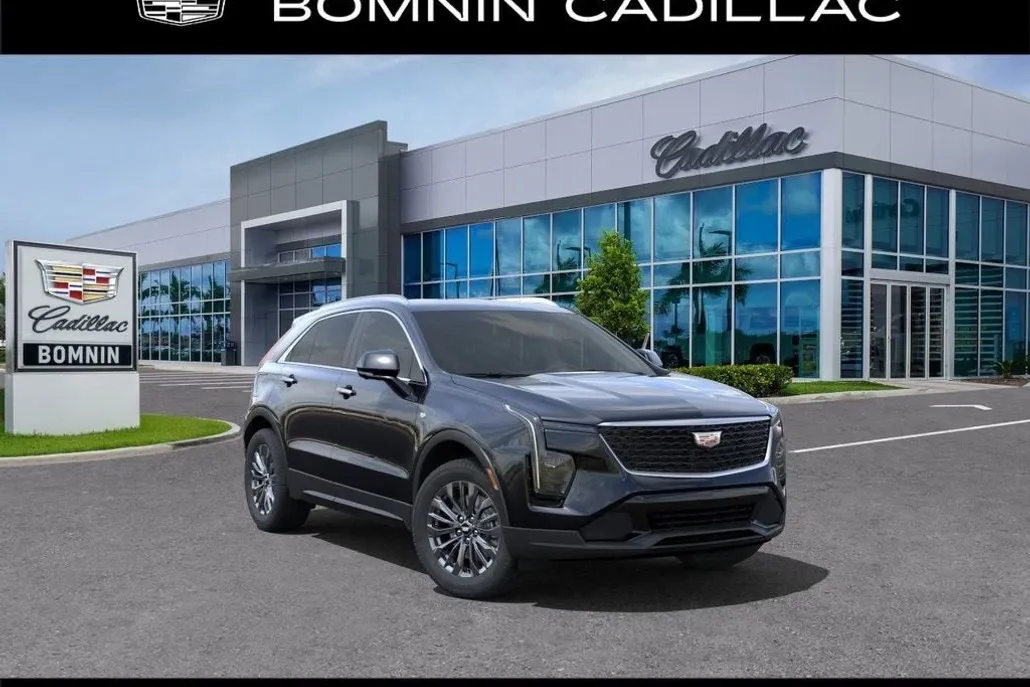 2025 Cadillac XT4 Premium Luxury photo 1