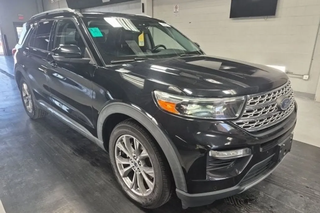 2021 Ford Explorer Limited photo 1