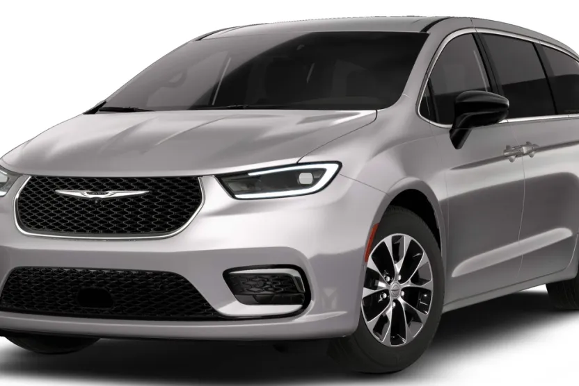 2026 Chrysler Pacifica photo 1