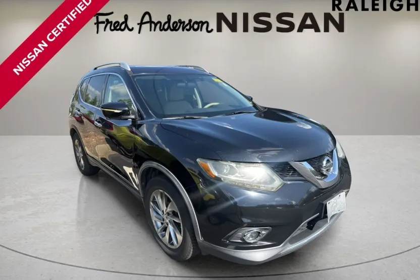 2014 Nissan Rogue SL photo 1
