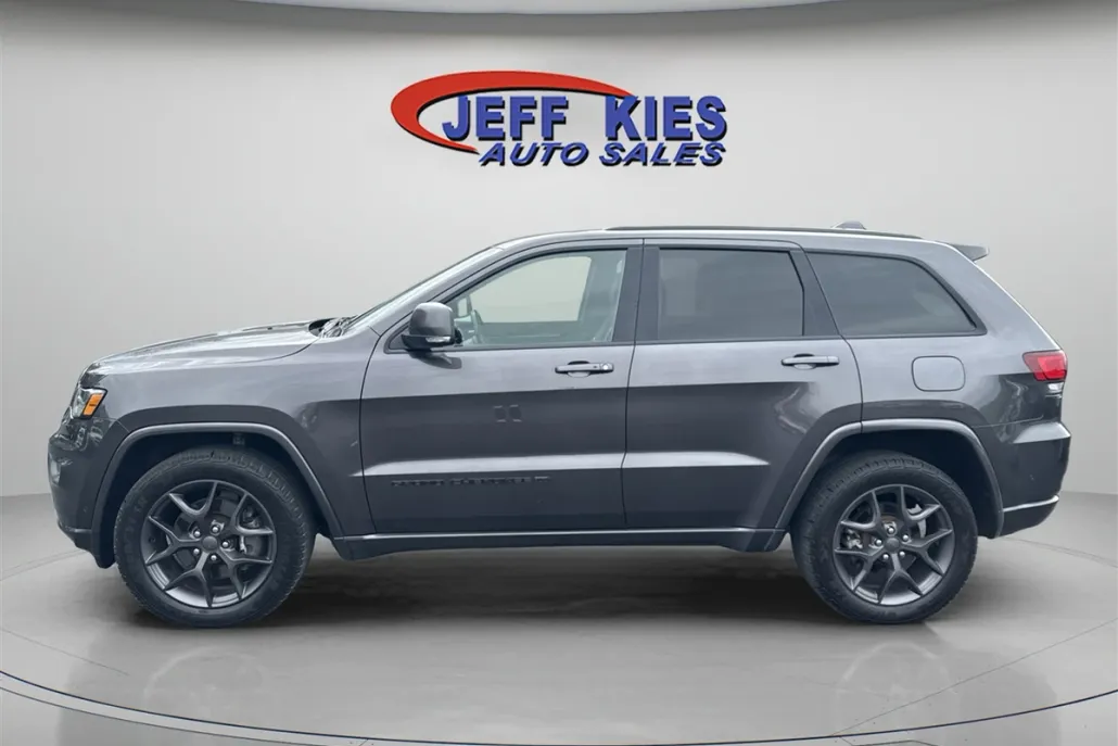 2021 Jeep Grand Cherokee Limited photo 1