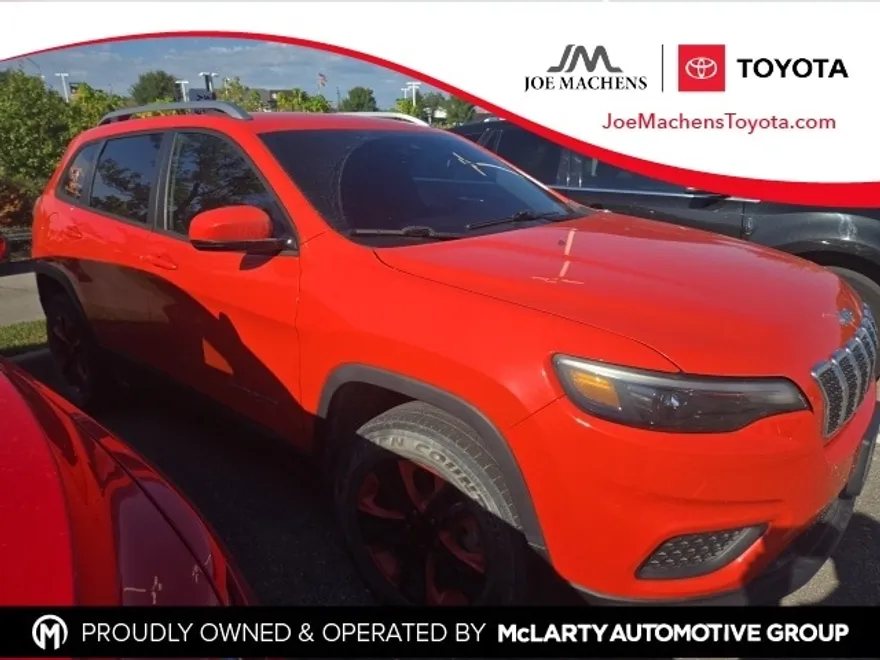 2021 Jeep Cherokee Latitude photo 1