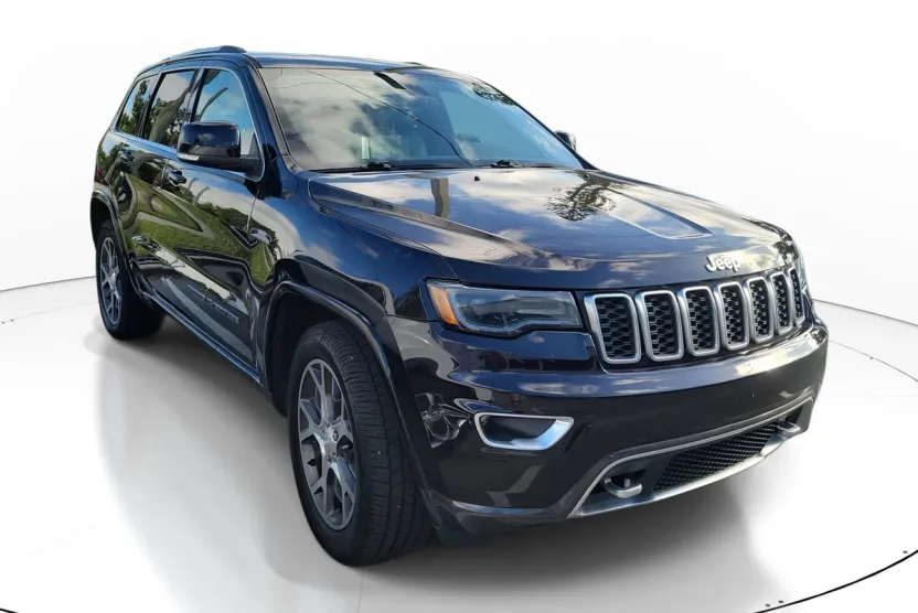 2018 Jeep Grand Cherokee Sterling Edition photo 1