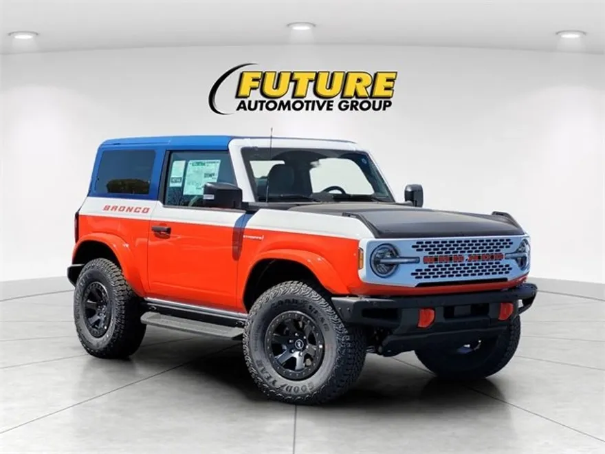 2025 Ford Bronco First Edition photo 1