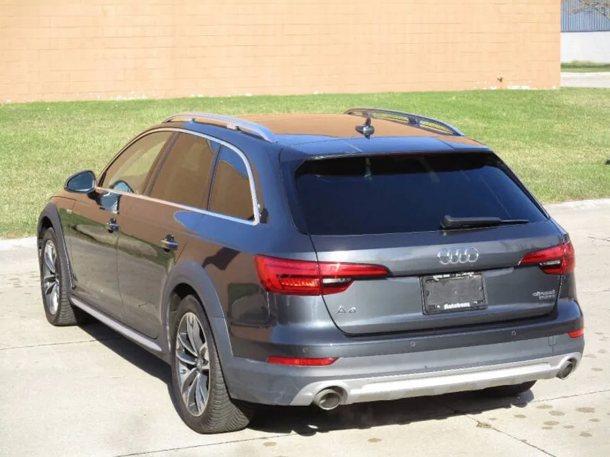 2017 Audi A4 Allroad 2.0T Quattro Prestige photo 1