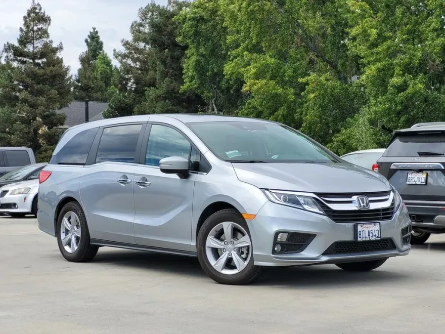 2020 Honda Odyssey EX-L photo 1