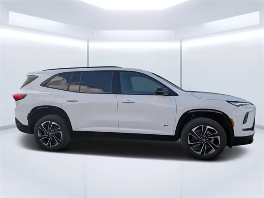 2026 Buick Enclave Sport Touring photo 1