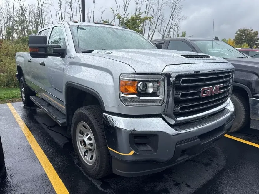 2019 Gmc Sierra Base photo 1