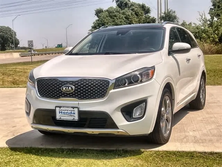2017 Kia Sorento SX V6 photo 1