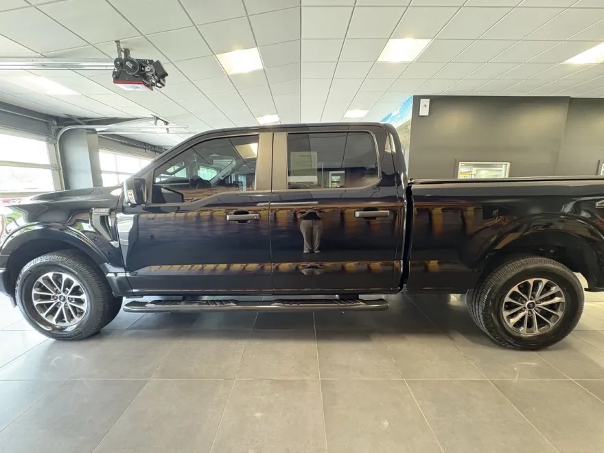 2021 Ford F-150 XL photo 1