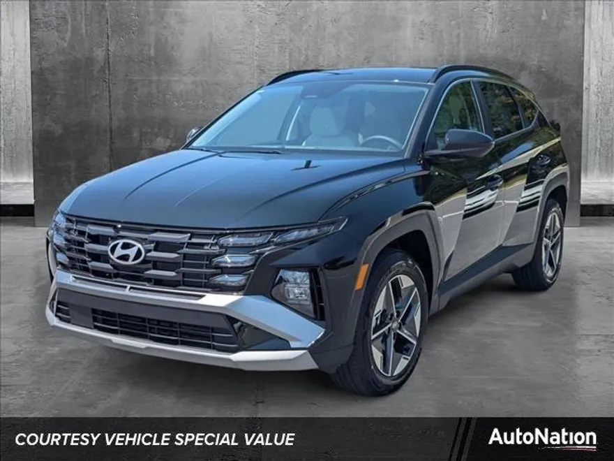 2025 Hyundai Tucson SEL photo 1