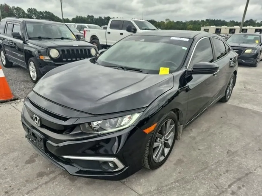2019 Honda Civic EX photo 1