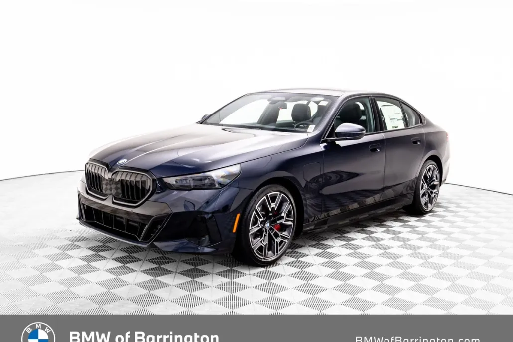 2026 Bmw 550e xDrive photo 1