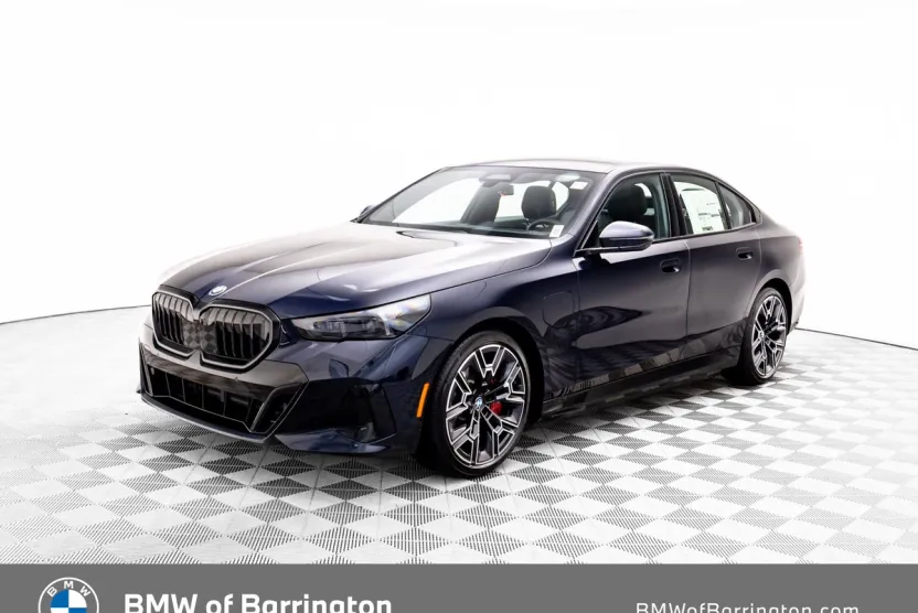 2026 Bmw 550e xDrive photo 1