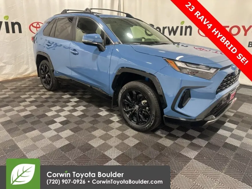 2023 Toyota RAV4 Hybrid SE photo 1