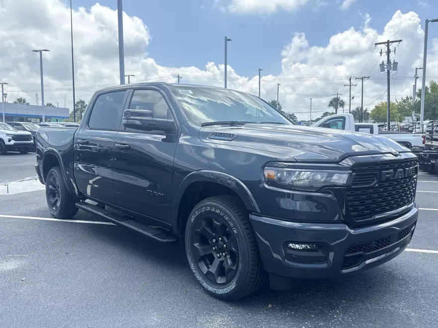 2025 Ram 1500 Big Horn photo 1