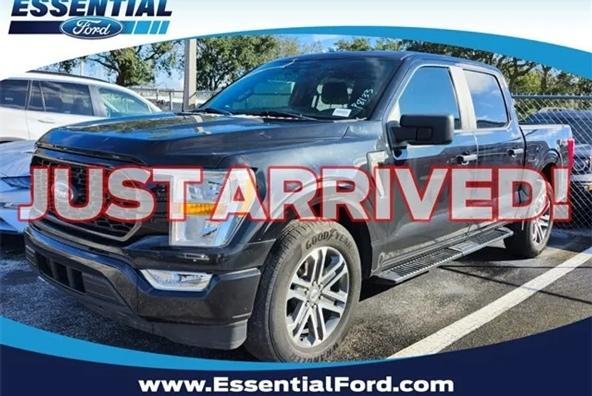 2022 Ford F-150 XL photo 1