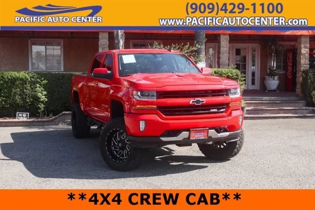 2018 Chevrolet Silverado 1500 LT photo 1