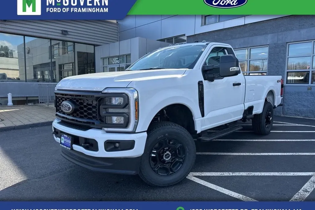 2025 Ford F-350 XL photo 1