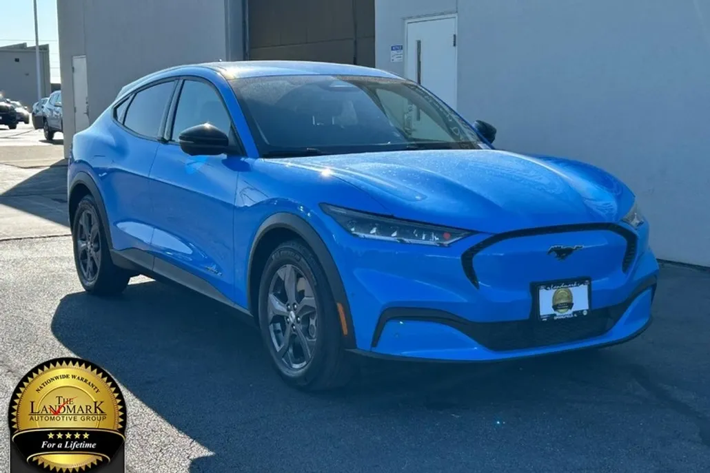 2023 Ford Mustang Mach-E Select photo 1