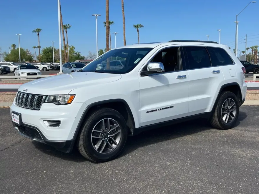 2020 Jeep Grand Cherokee Limited photo 1