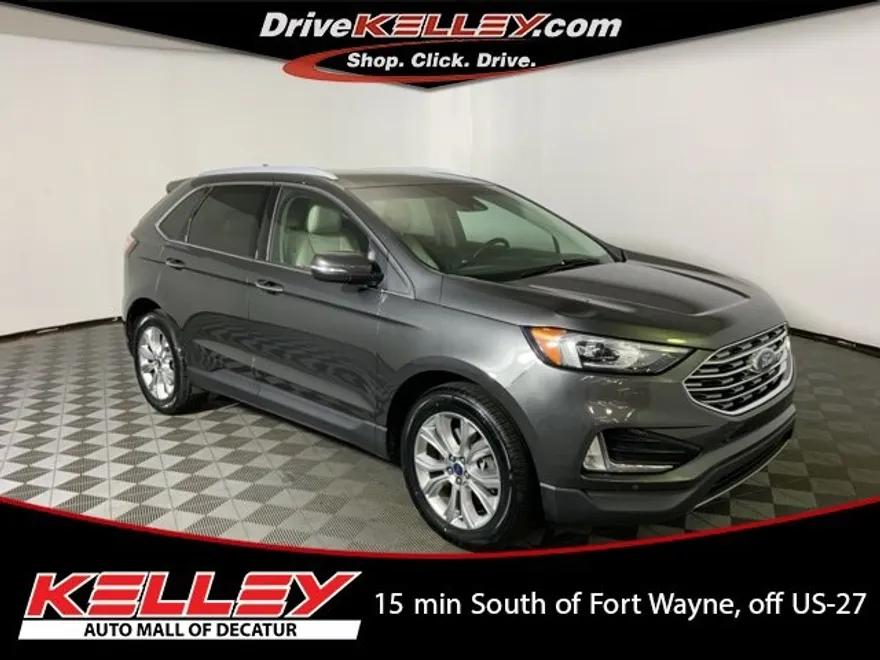 2020 Ford Edge Titanium photo 1