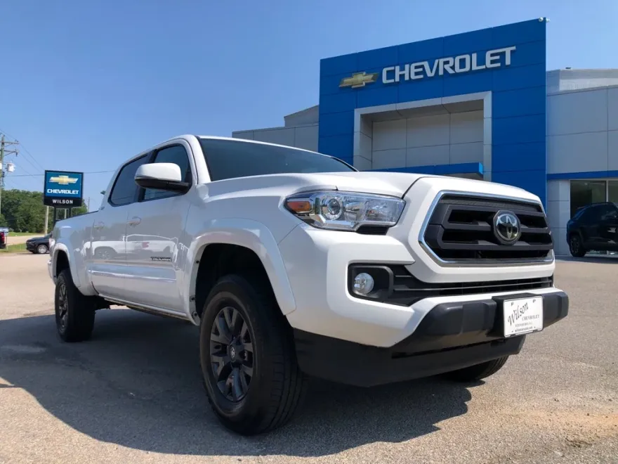 2023 Toyota Tacoma SR5 photo 1