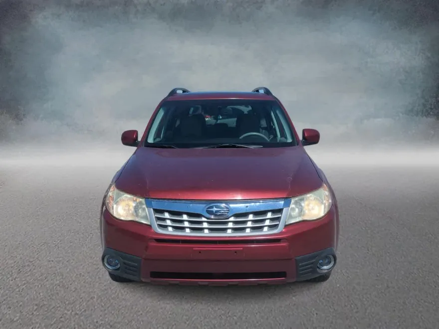 2013 Subaru Forester 2.5X Limited photo 1