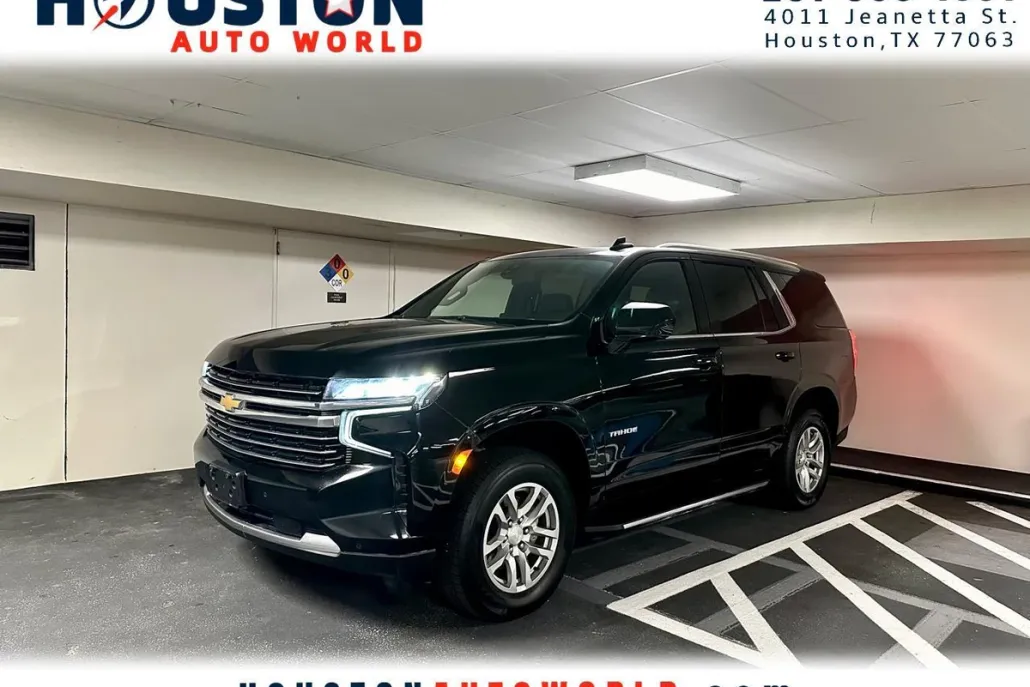 2022 Chevrolet Tahoe LT photo 1
