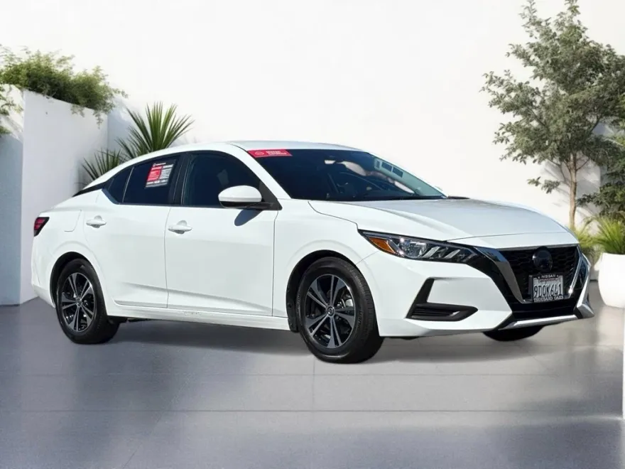 2022 Nissan Sentra SV photo 1