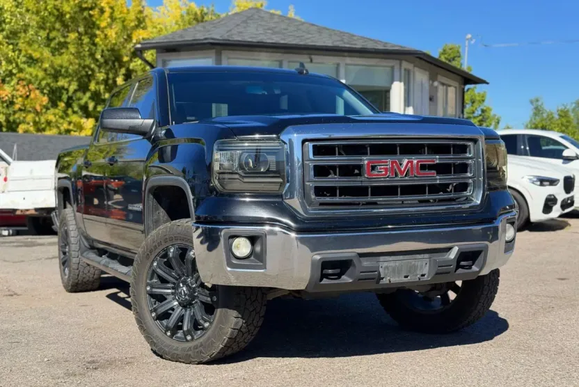 2015 Gmc Sierra SLE photo 1