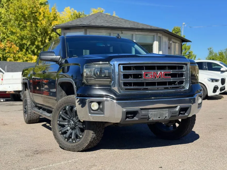 2015 Gmc Sierra SLE photo 1