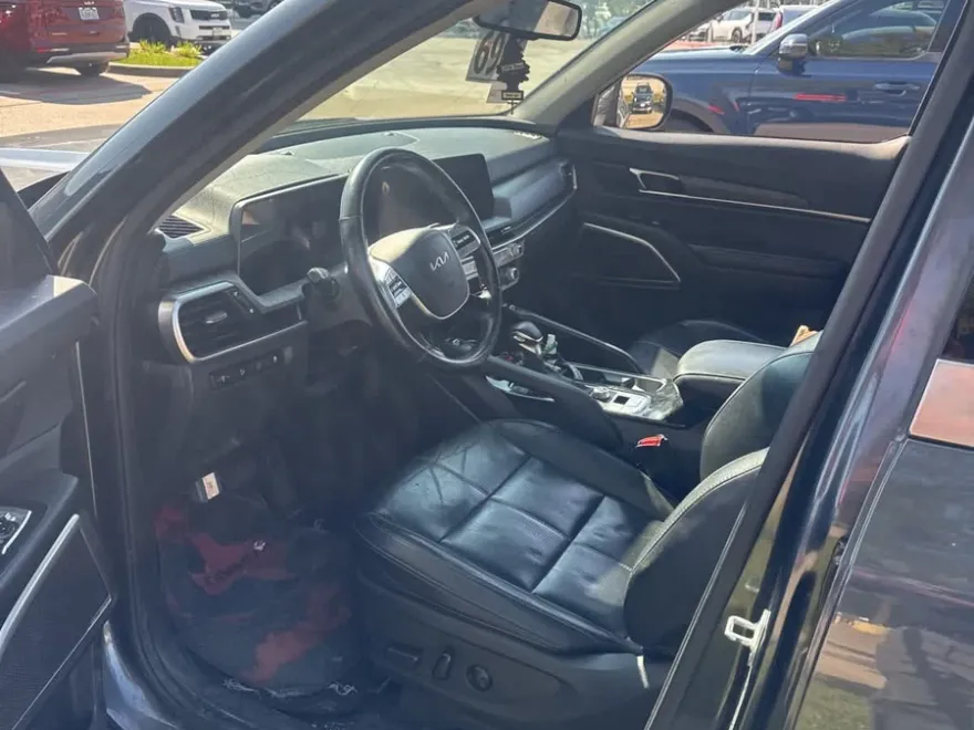 2024 Kia Telluride EX photo 1